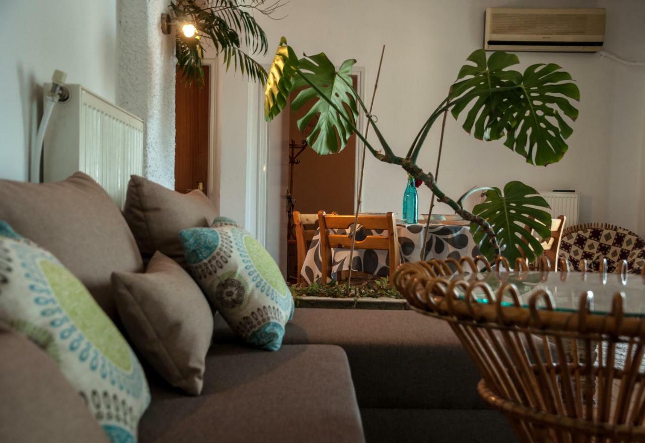 Paradise View Apartment ปาเลออน ซิฟลิคิออน ภายนอก รูปภาพ
